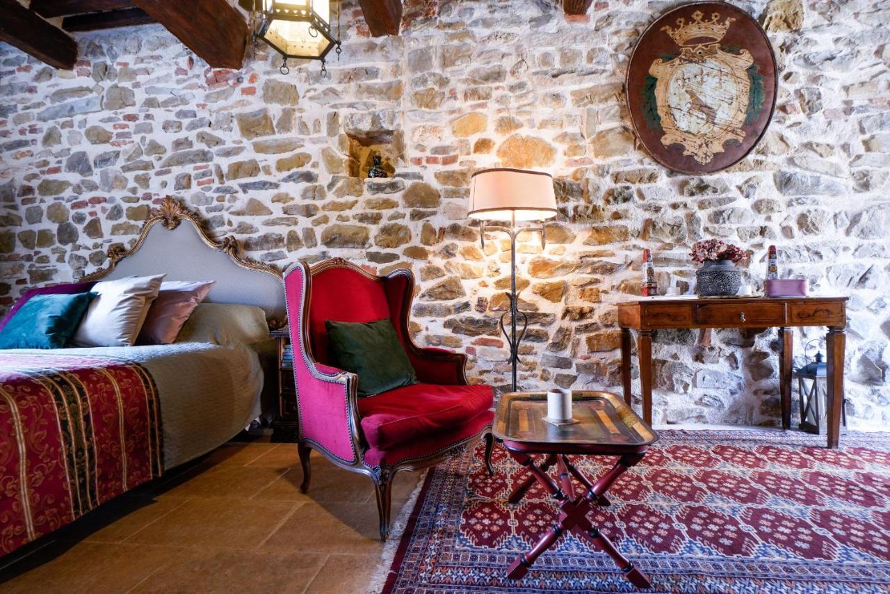 Inn Piazza In Montemerano, The Heart Of Tuscany Bagian luar foto