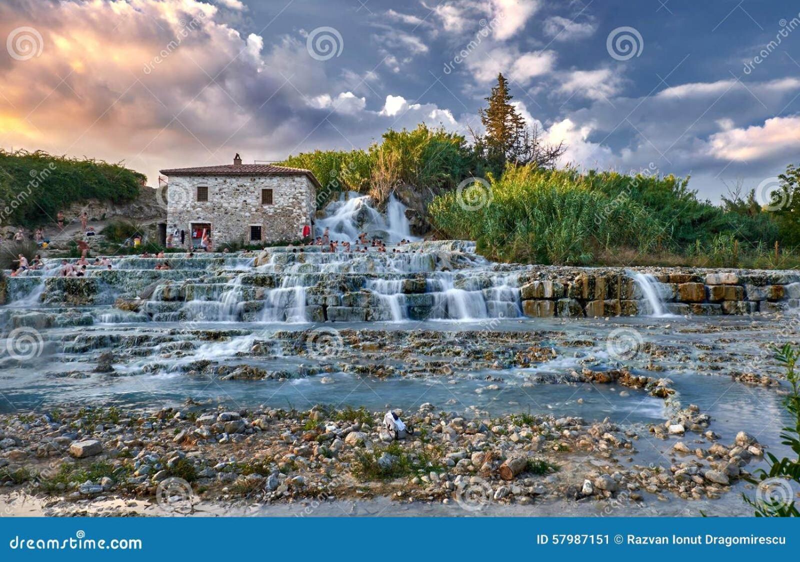 Inn Piazza In Montemerano, The Heart Of Tuscany Bagian luar foto